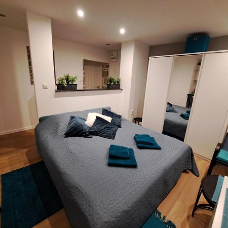 Apartman Barocco ロヴラン エクステリア 写真