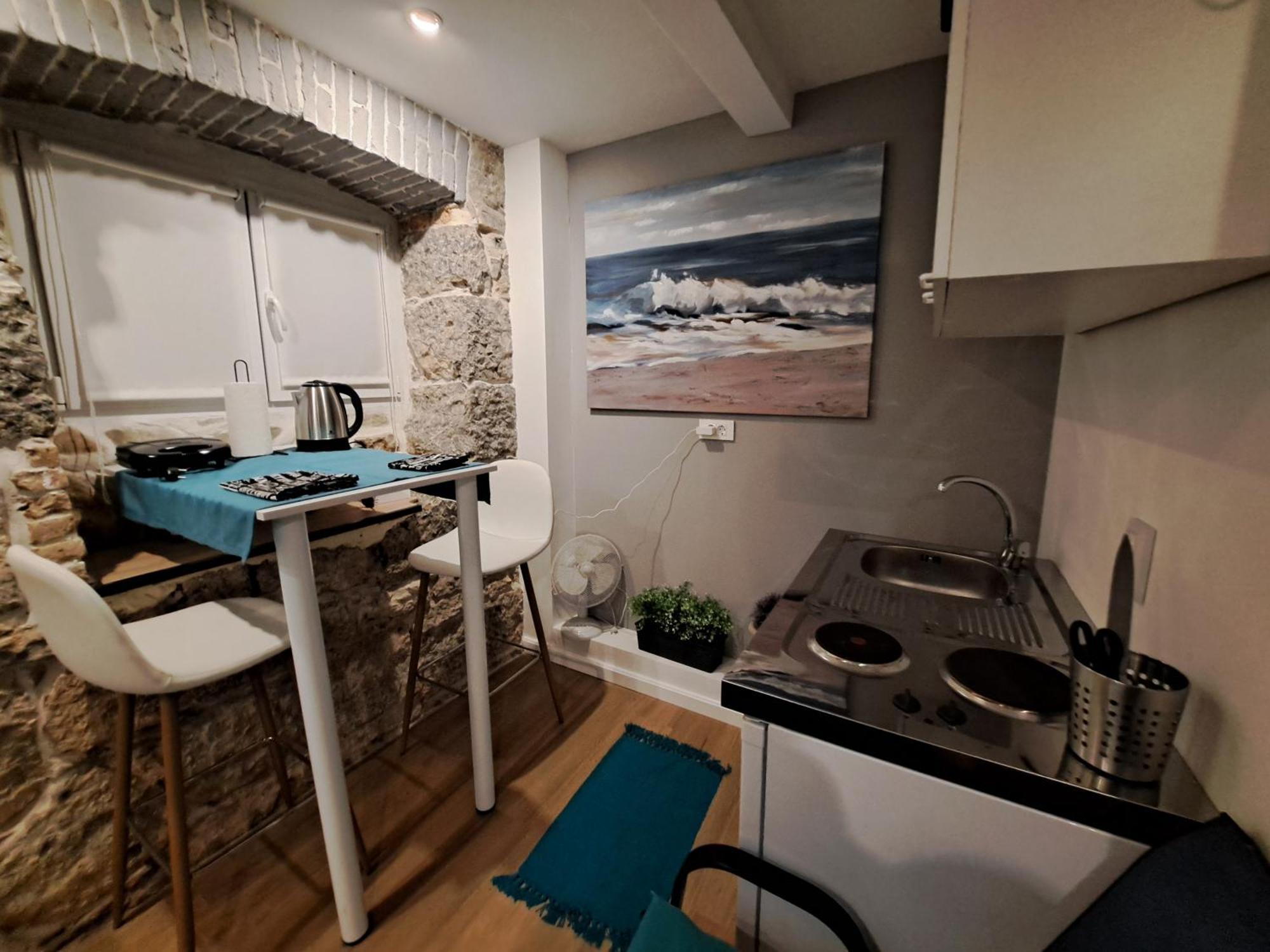 Apartman Barocco ロヴラン エクステリア 写真